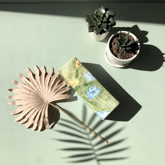 Vintage Square Vase - Picture 2 of 7